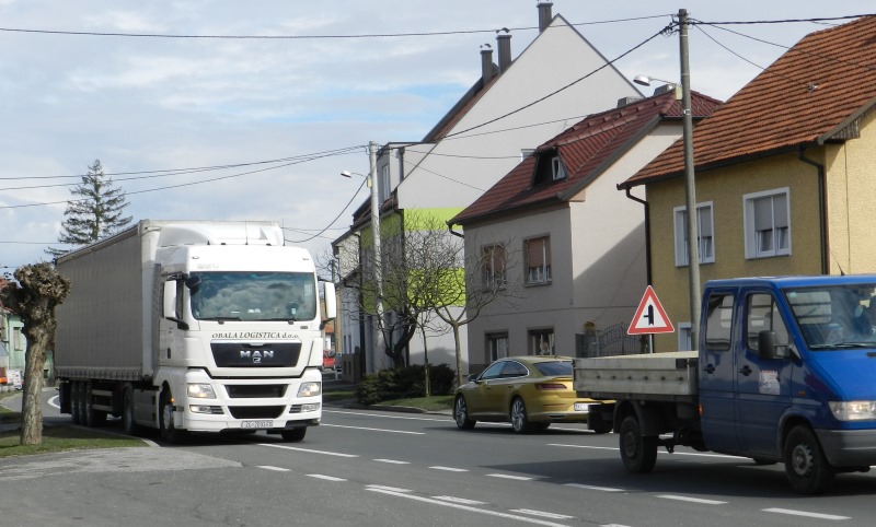 Novi način naplate cestarine u Sloveniji za kamione