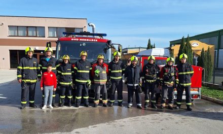 Taktičko-pokazna vježba gašenja i spašavanja kod Bačvarije Pozvek